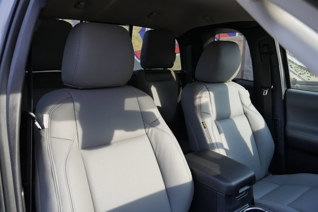 2022 Toyota Tacoma 4WD SR