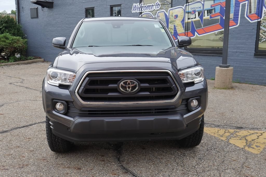 2022 Toyota Tacoma 4WD SR