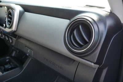 2022 Toyota Tacoma 4WD SR