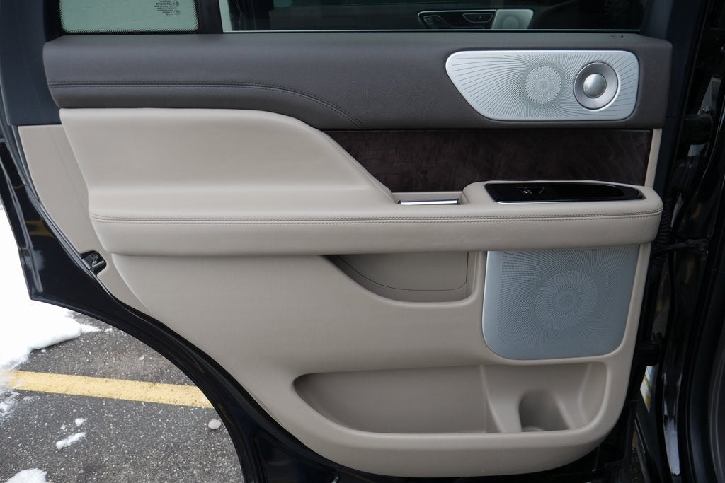 2022 Lincoln Navigator Reserve