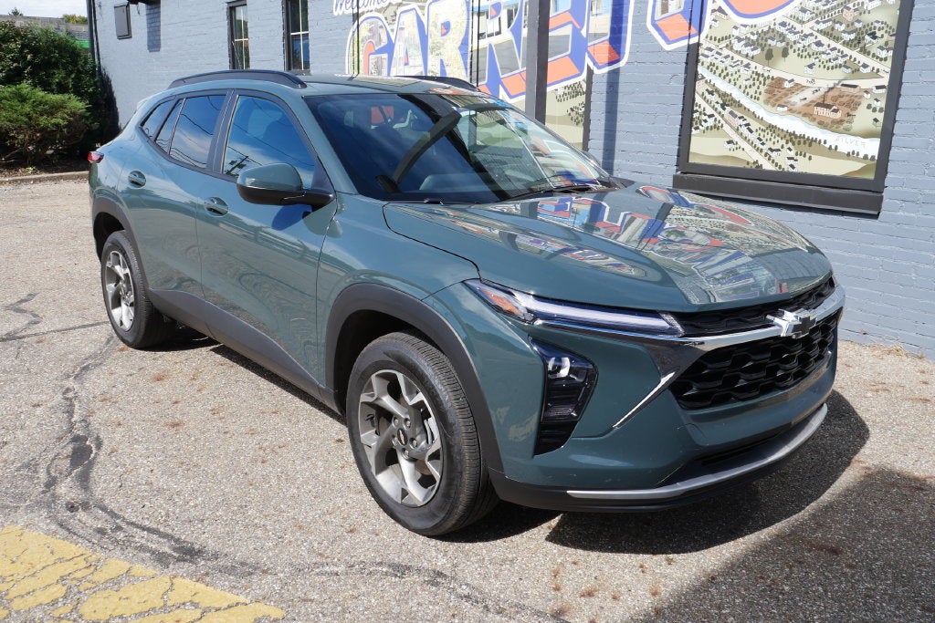 2025 Chevrolet Trax LT