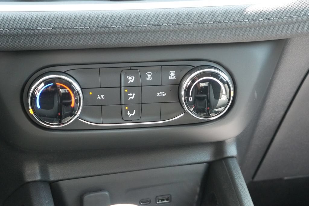 2026 Chevrolet Trailblazer LS - Photo 18