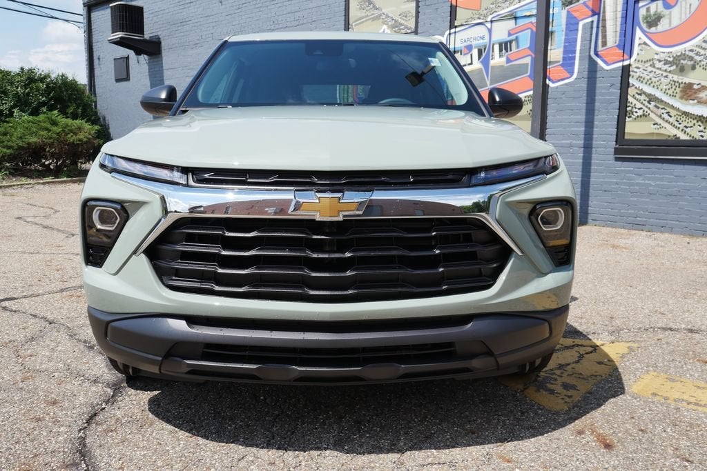 2026 Chevrolet Trailblazer LS - Photo 2