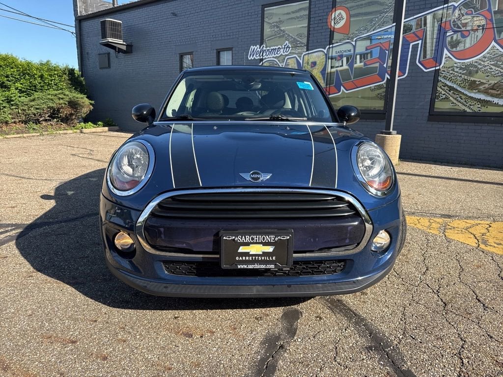 2016 MINI Cooper Hardtop 4 Door Base