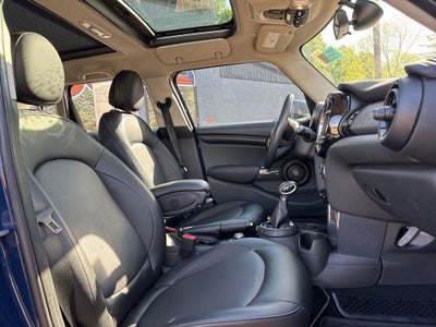 2016 MINI Cooper Hardtop 4 Door Base