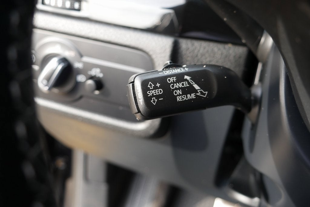 2017 Volkswagen Touareg Wolfsburg Edition