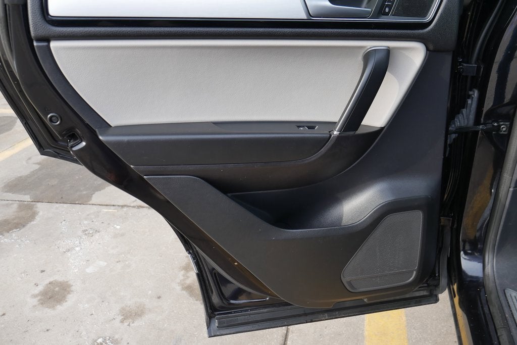 2017 Volkswagen Touareg Wolfsburg Edition