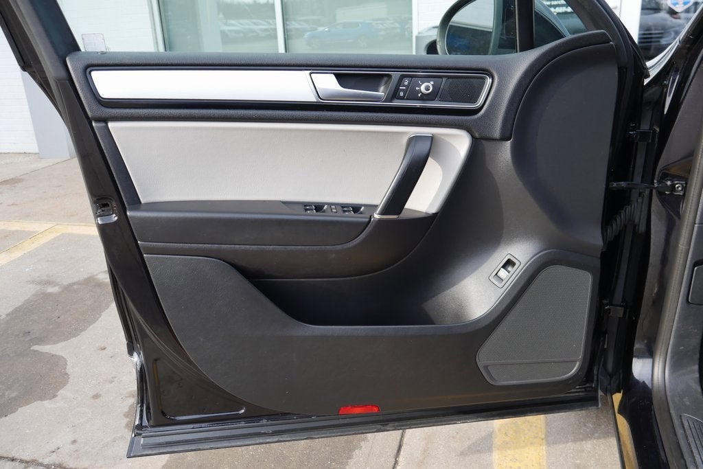 2017 Volkswagen Touareg Wolfsburg Edition