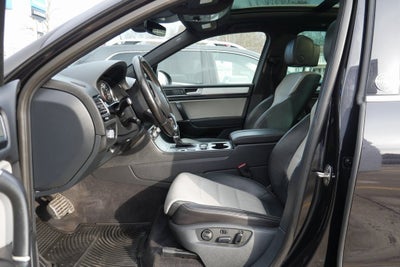 2017 Volkswagen Touareg Wolfsburg Edition