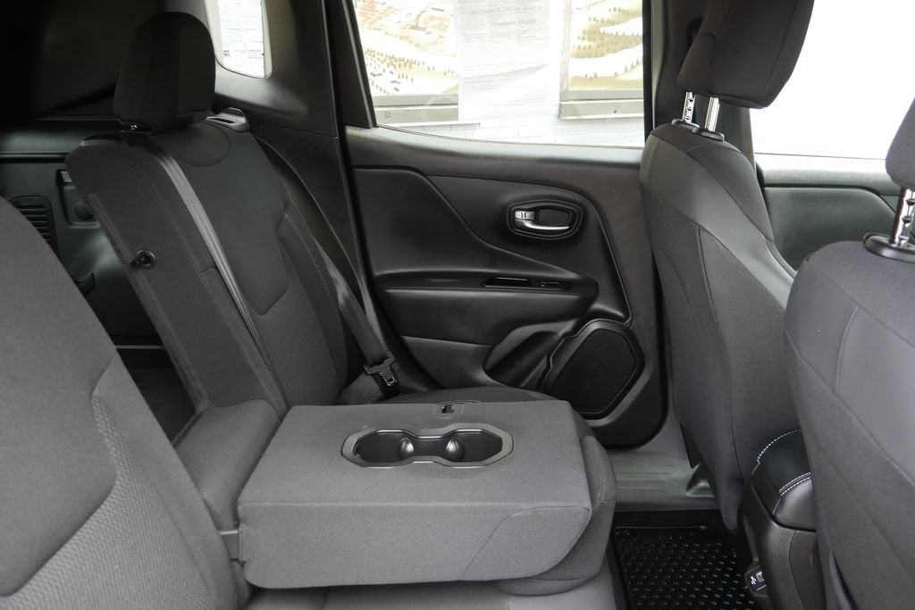 2022 Jeep Renegade Altitude