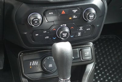 2022 Jeep Renegade Altitude